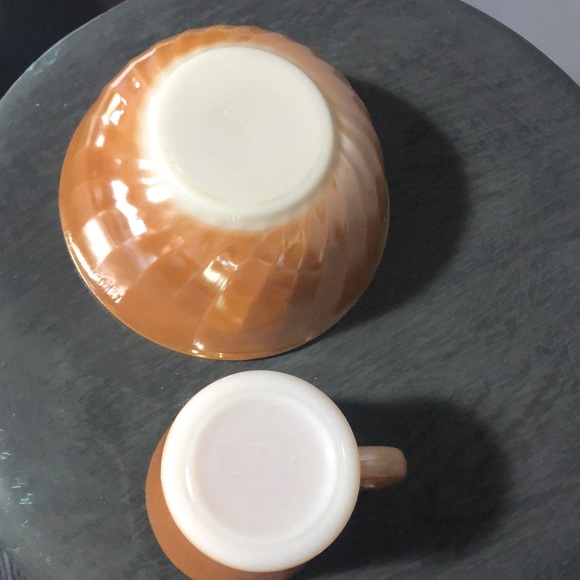 Fire King Peach lustre Vintage bowl, 2 mugs cups - Picture 15 of 17